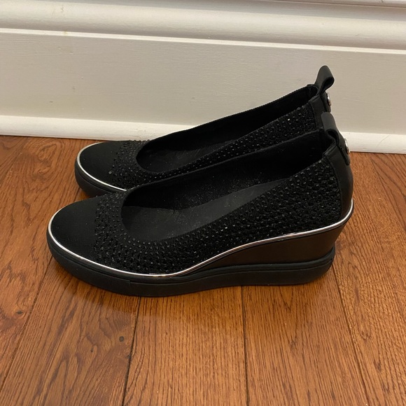 Natasha - wishbone collection wedge shoes. - Picture 6 of 7